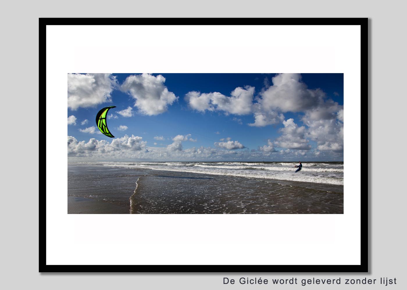 Kitesurfers 3